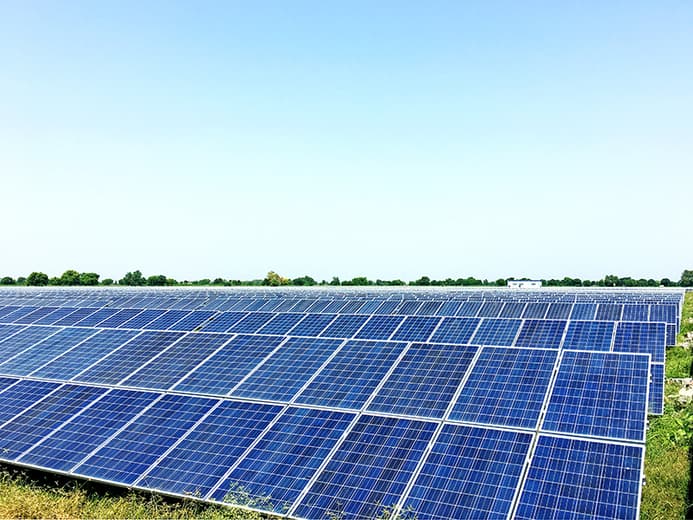 High-Efficiency Bifacial Solar Farm in National Grid